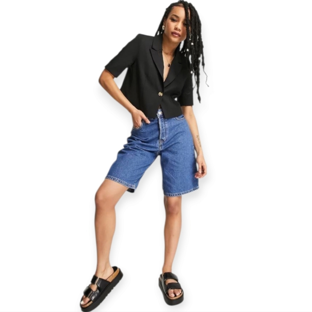 Womens Black Cropped Blazer